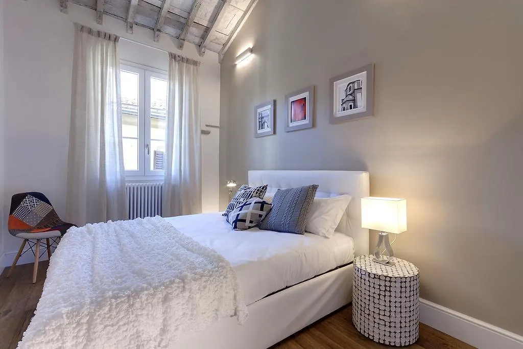 St. Elizabeth Apartments فلورنس