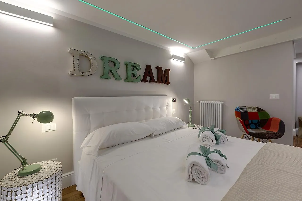 St. Elizabeth Apartments Florencja