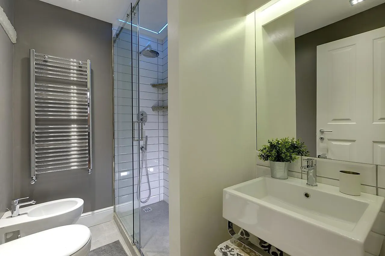 St. Elizabeth Apartments فلورنس 0*,